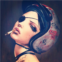 抽烟纹身霸气女头像_超个性的欧美女抽烟头像图片