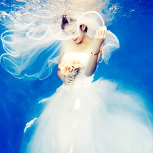 水下婚纱照